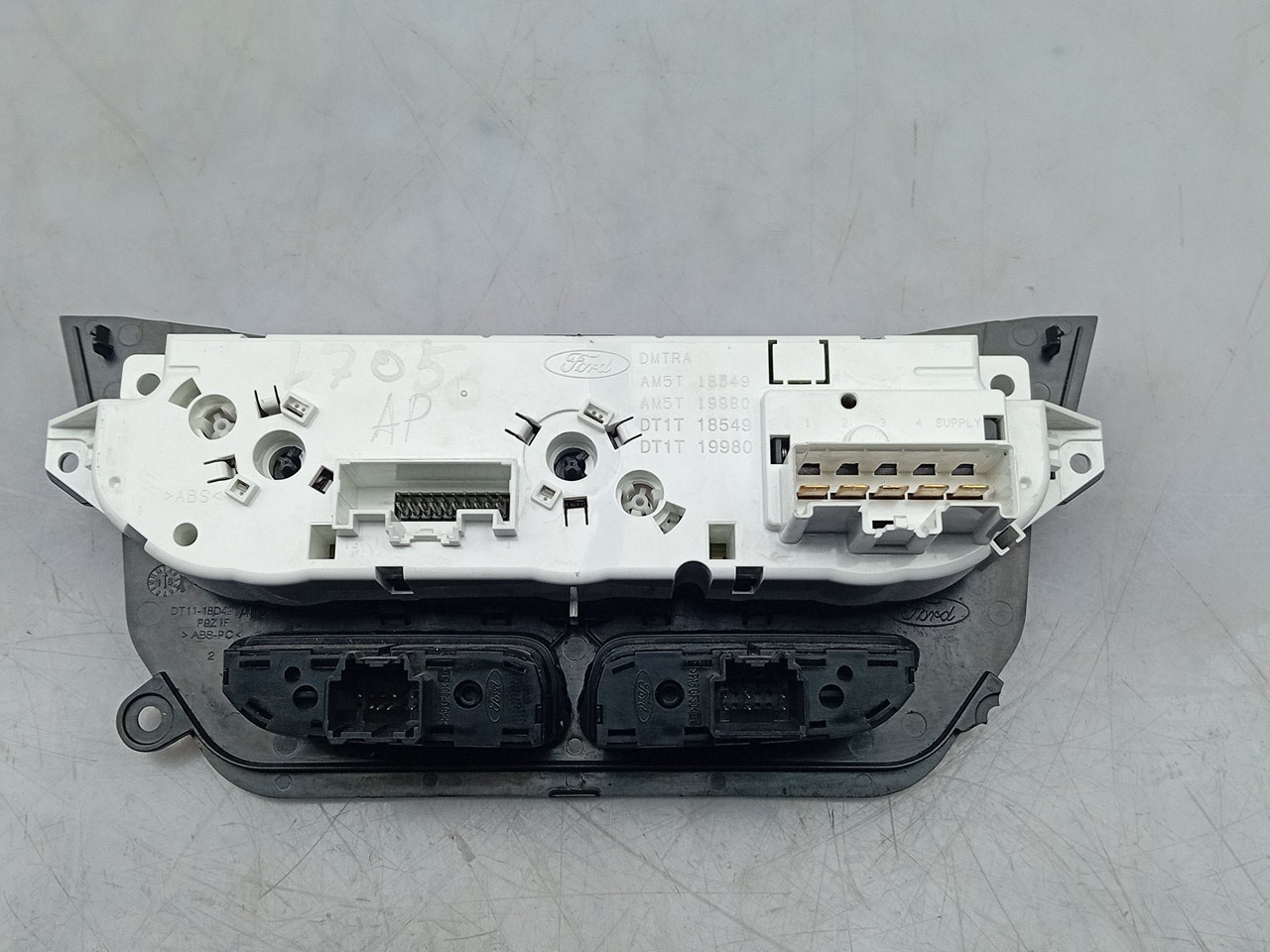 AC switch FORD Transit Connect II (V408) Imagem-2