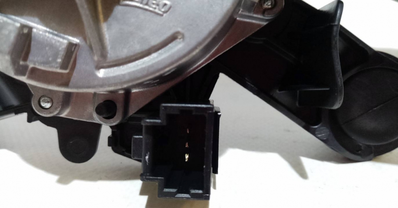 Motor limpiaparabrisas Trasero PEUGEOT 2008 I (CU_) Imagem-1