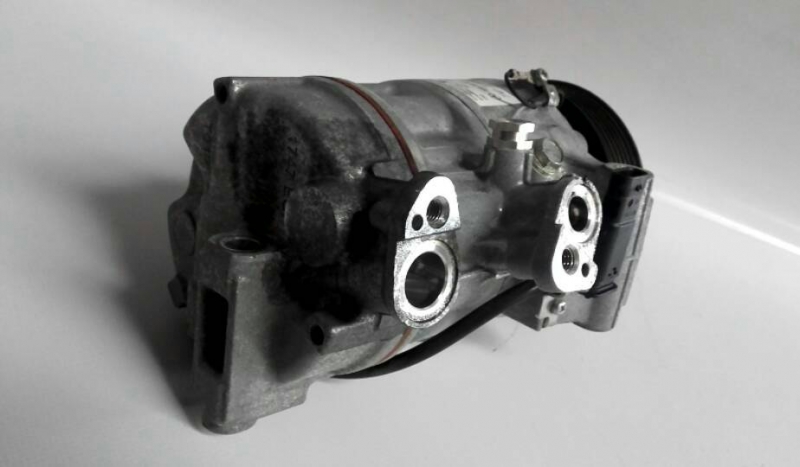 Compresor A/A MERCEDES-BENZ Classe C (W205) Imagem-2