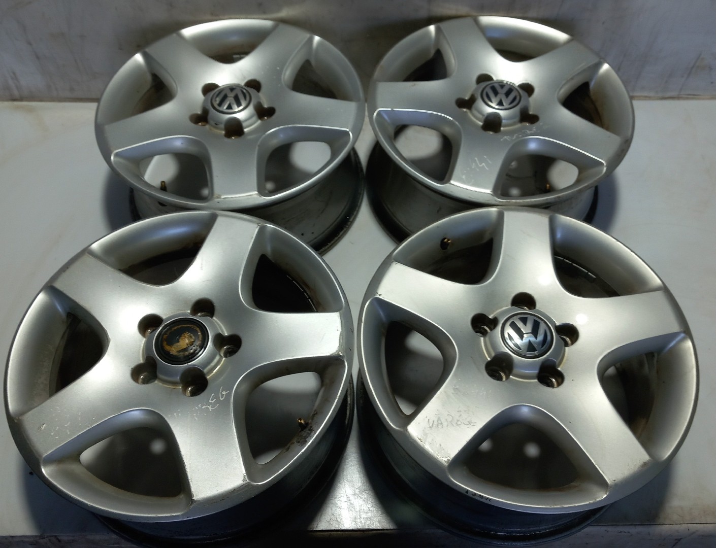 Wheel set VOLKSWAGEN Touareg (7L) Imagem-1
