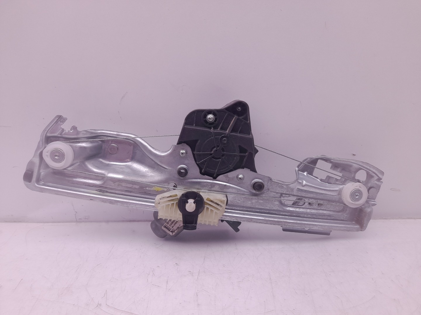 Elevalunas trasero derecho RENAULT Megane IV (B9A/M_) Imagem-1