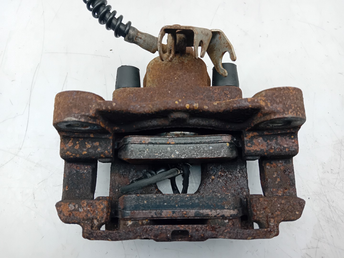 Right rear Brake Caliper VOLKSWAGEN Touareg (7L) Imagem-1