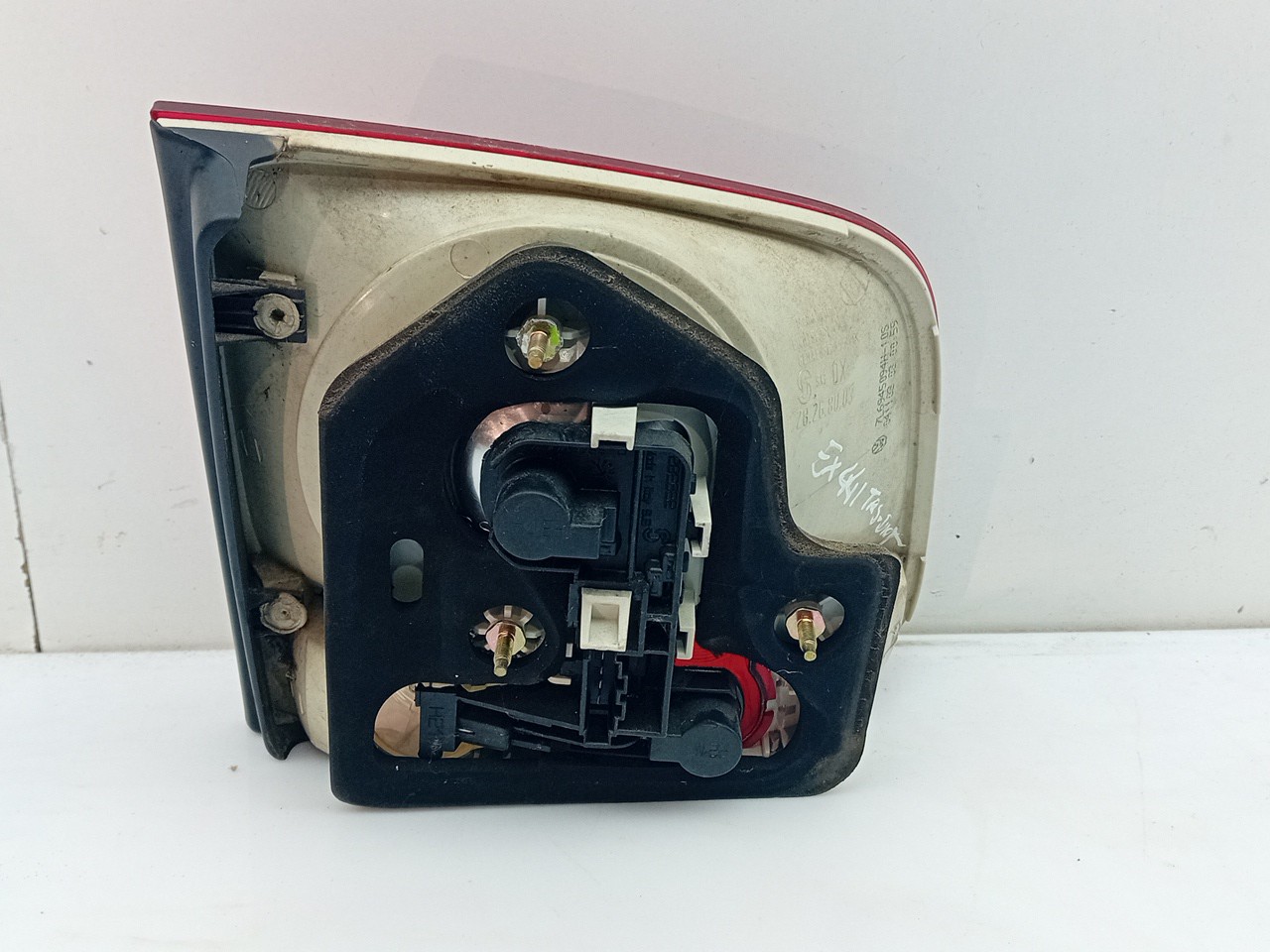 Right Tailgate light VOLKSWAGEN Touareg (7L) Imagem-1
