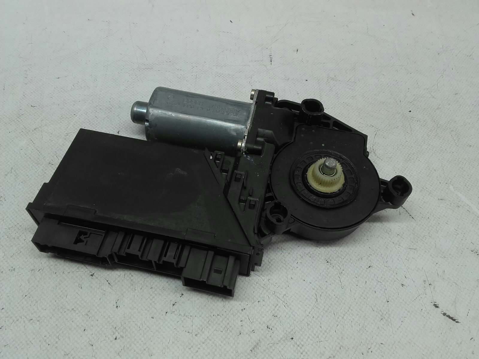 Motor vidro frente esquerdo VOLKSWAGEN Touareg (7L) Imagem-1