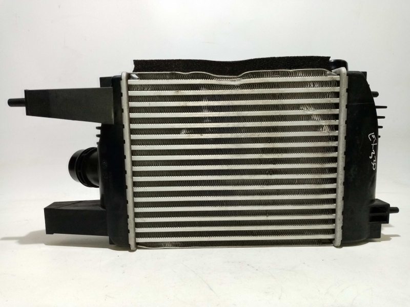Radiador do intercooler NISSAN Juke (F15) Imagem-1