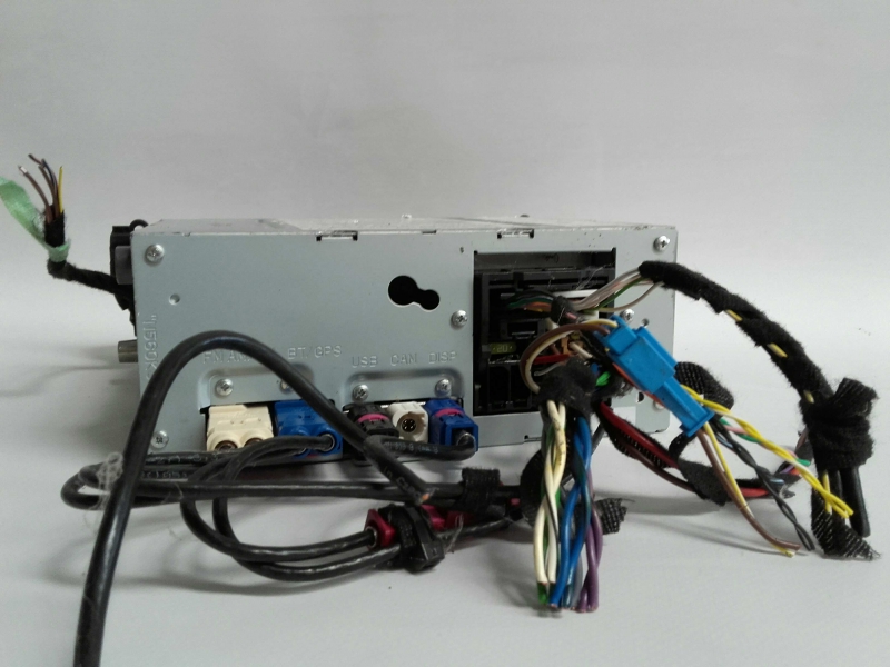 Autoradio MERCEDES-BENZ Classe C (W205) Imagem-3