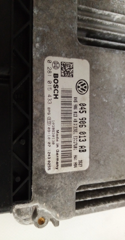 Engine control unit / ECU SEAT Ibiza IV (6J5, 6P1) Imagem-1