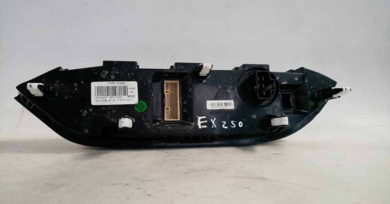 AC switch KIA Rio III (UB) Imagem-1