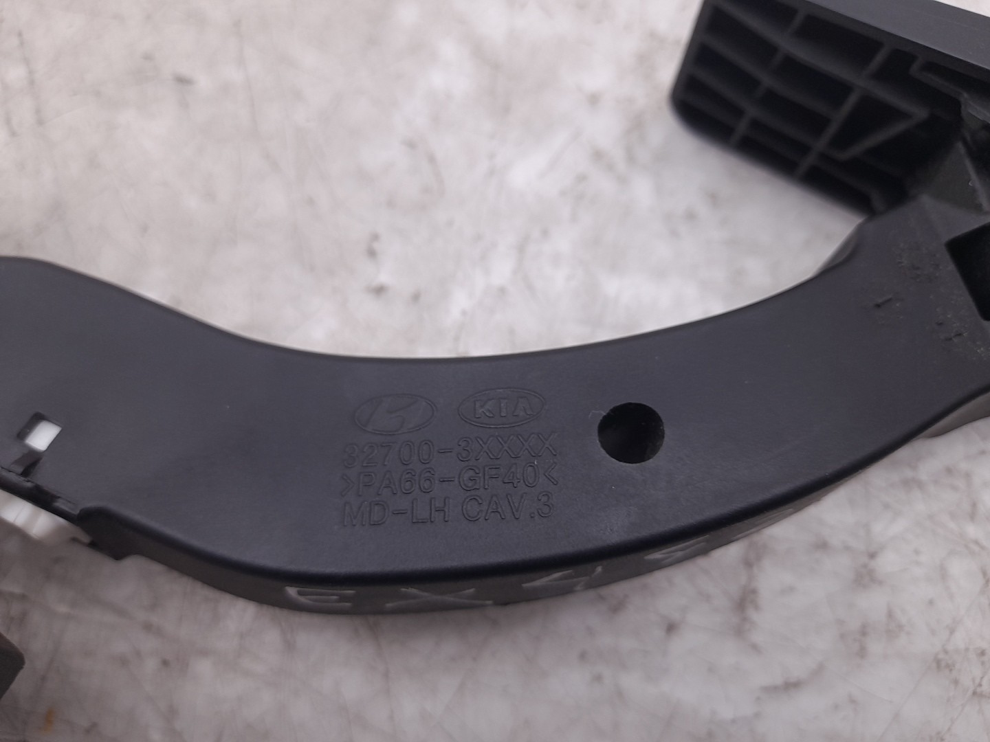 Pedal acelerador KIA Ceed (JD) Imagem-3