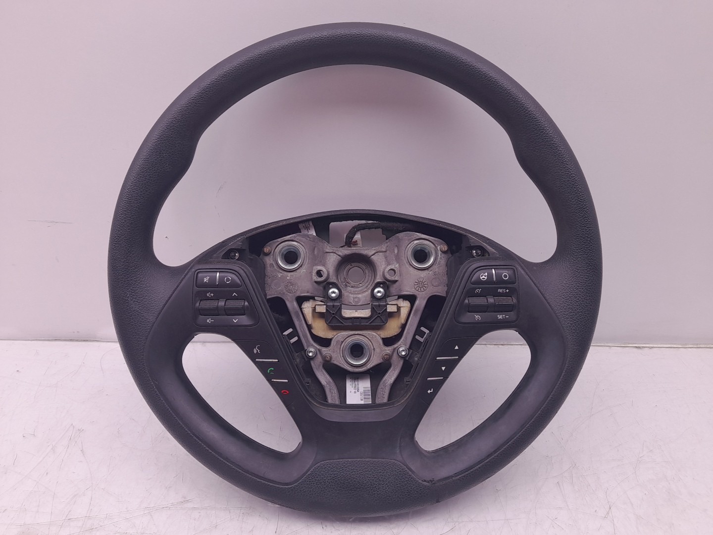 Volant de direction KIA Ceed (JD) Imagem-0