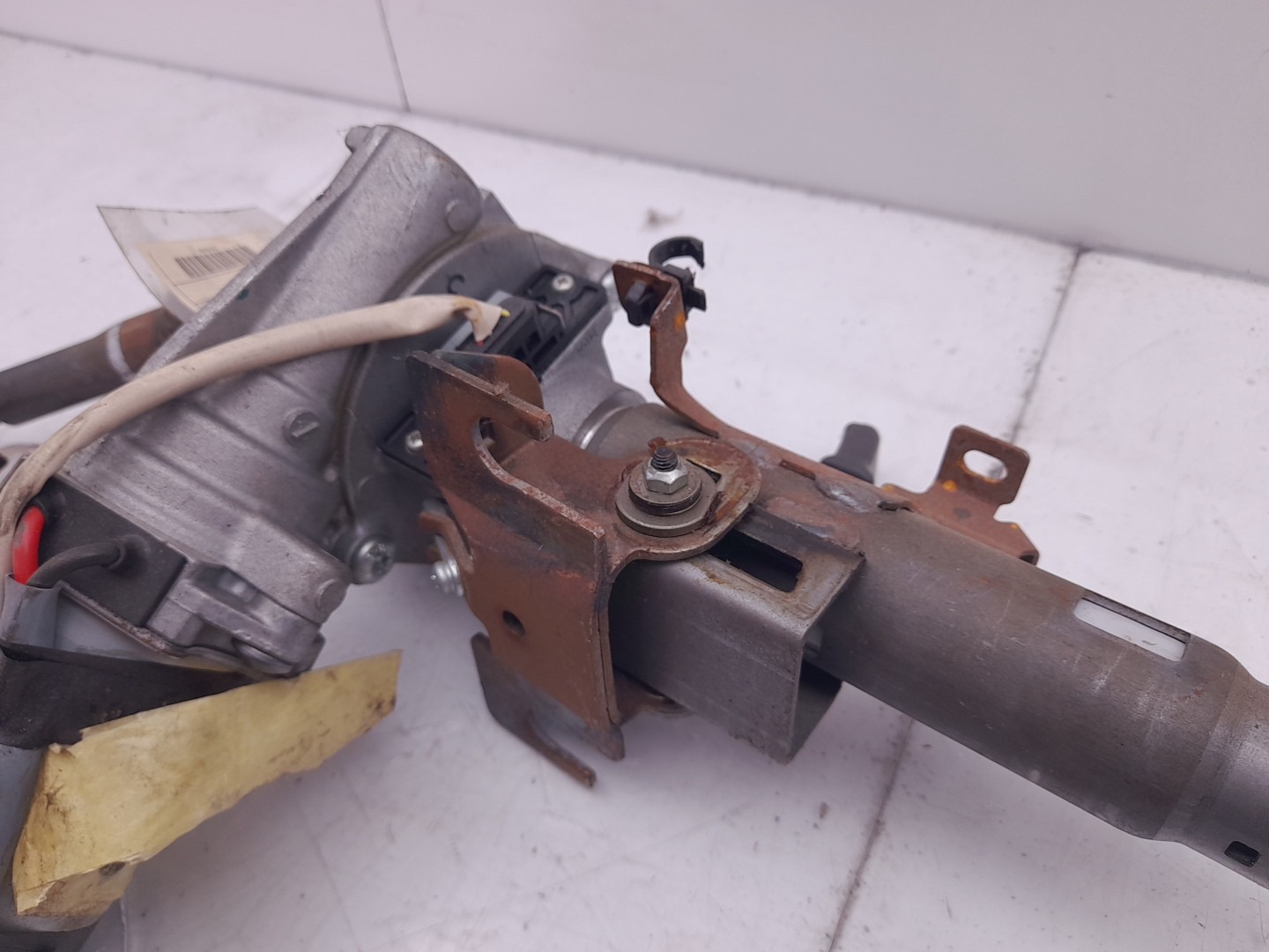 Steering column TOYOTA Yaris (_P13_) Imagem-2
