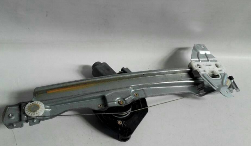 Right rear window regulator CITROËN C4 II (B7) Imagem-1