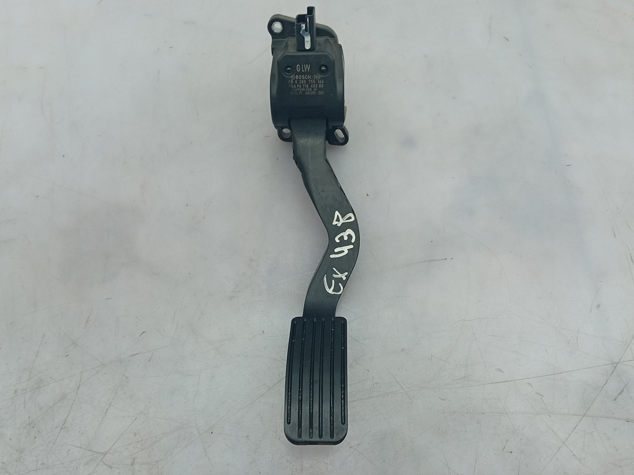 Pedal acelerador