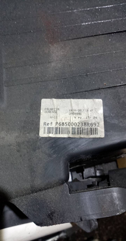 Porta luvas RENAULT Megane IV (B9A/M_) Imagem-1