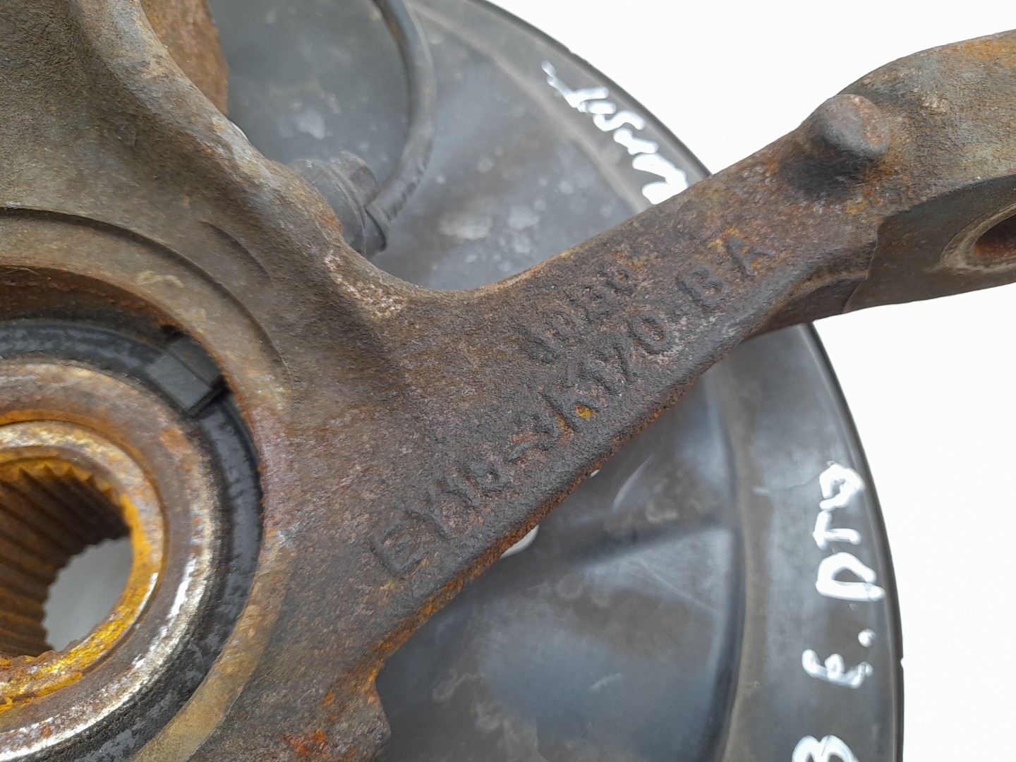 Manga de eixo frente direita FORD Transit Courier I Imagem-3