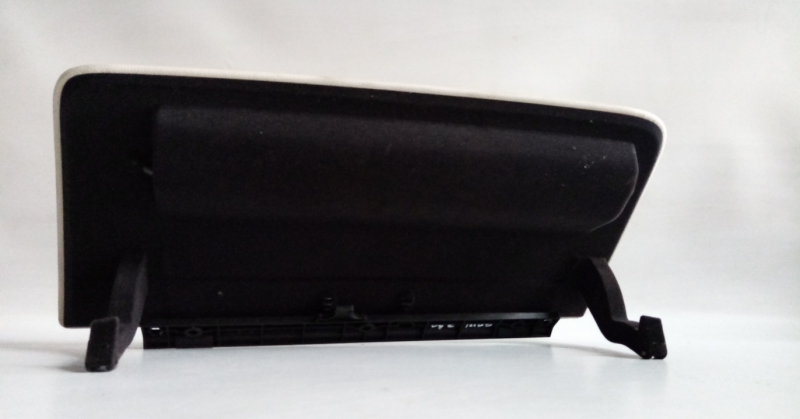 Porta luvas BMW 7 (G11, G12) Imagem-1