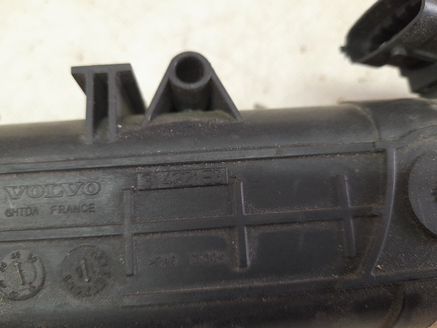 Tubo intercooler VOLVO V40 Hatchback Imagem-3