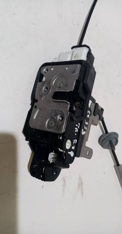 Fechadura / fecho porta trás esquerdo VOLVO V40 Hatchback Imagem-1