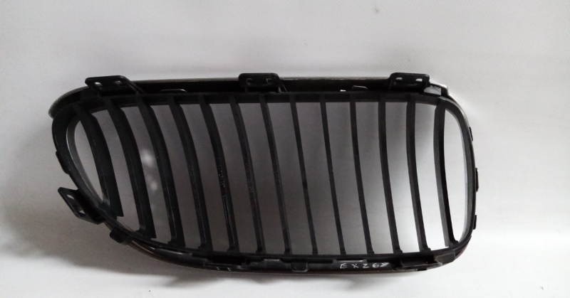 Front grille BMW 3 Coupé (E92) Imagem-1