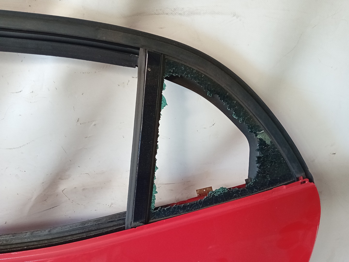 Porta trás esquerda RENAULT Megane IV (B9A/M_) Imagem-1