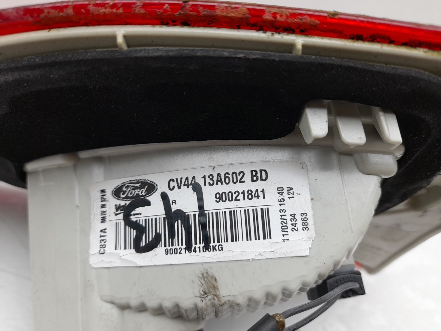 Farolim da mala direito FORD Kuga II (DM2) Imagem-2