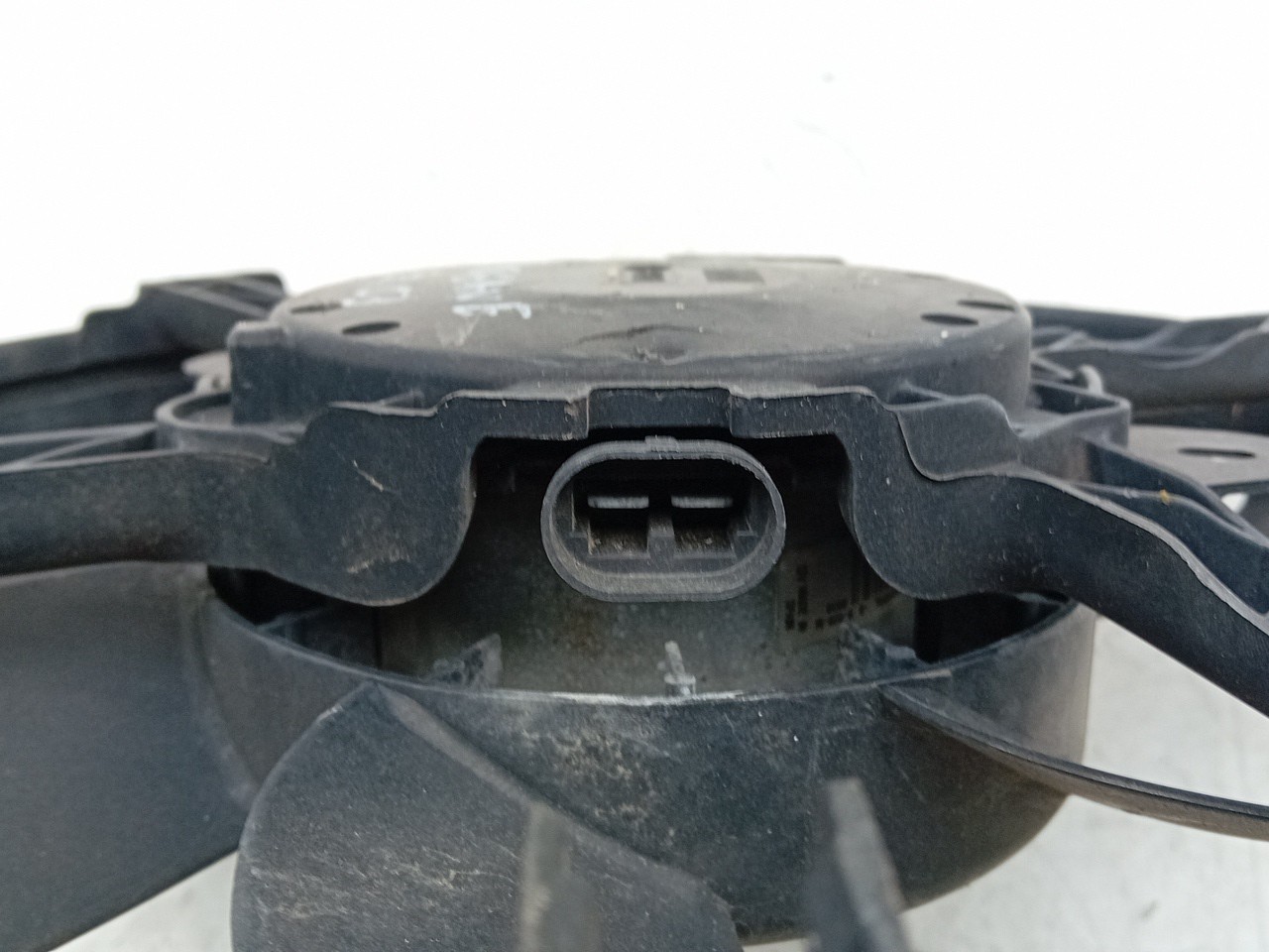 Cooling fan RENAULT Megane III (BZ0_) Imagem-2
