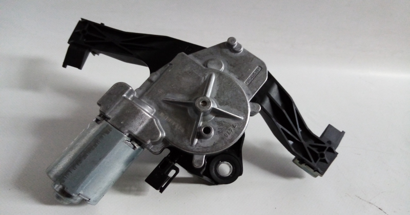 Motor limpa vidros trás