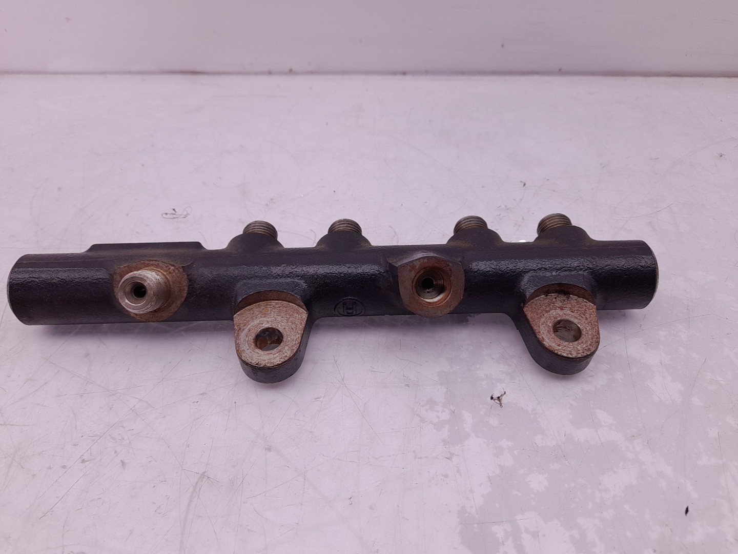 Fuel rail RENAULT Clio IV (BH_) Imagem-3