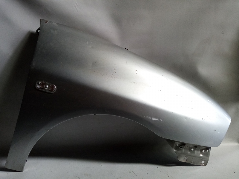 Guardabarros derecho SEAT Ibiza III (6L1) Imagem-0