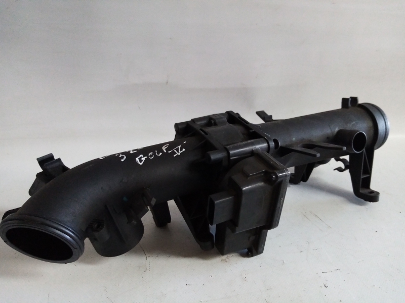 Tubo intercooler VOLKSWAGEN Golf V Variant (1K5) Imagem-1