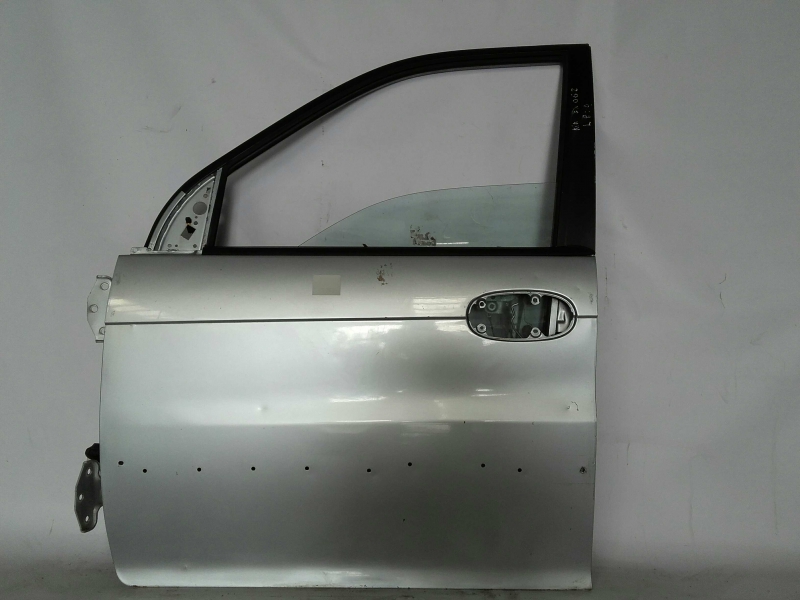 Porte avant gauche