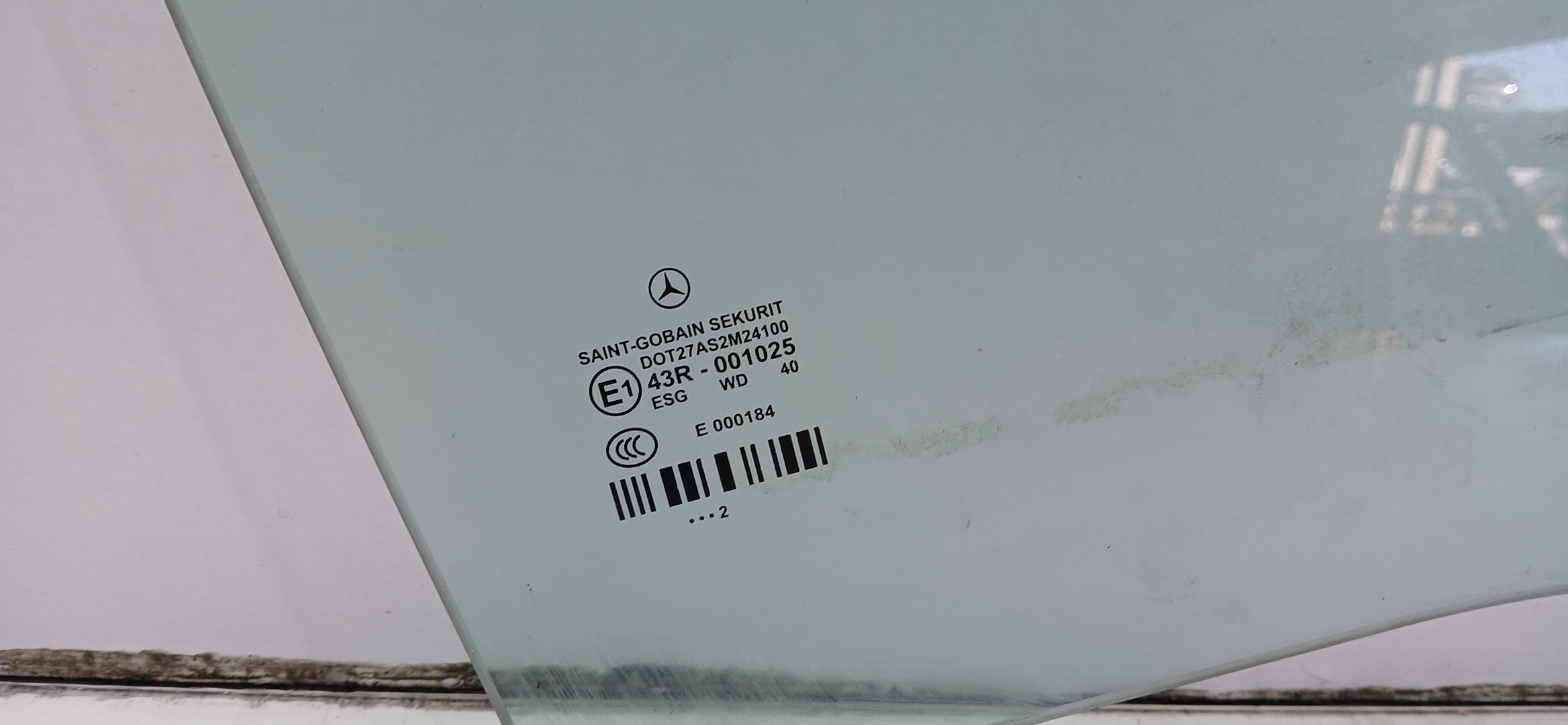 Vidro porta trás direito MERCEDES-BENZ Classe E (W212) Imagem-1