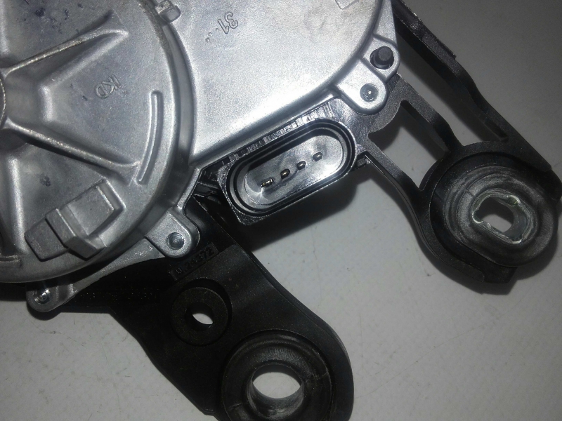 Motor limpa vidros trás VOLKSWAGEN Golf VII (5G1, BQ1, BE1, BE2) Imagem-1