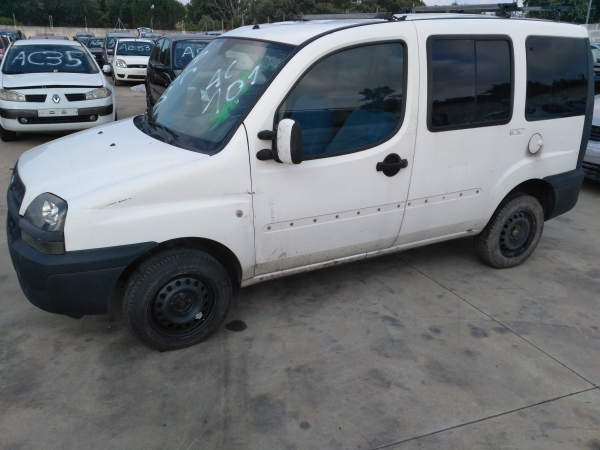 Doblo Combi  FIAT Doblo Combi (119_, 223_) Imagem-1