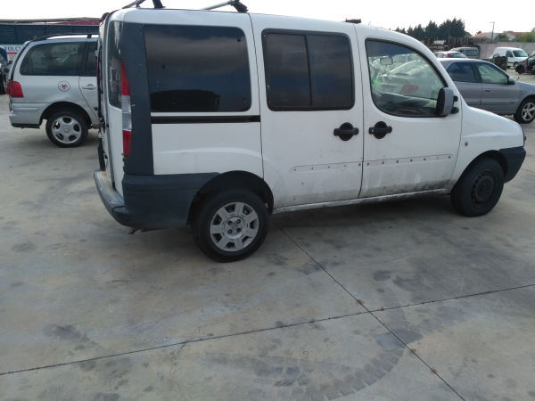Doblo Combi  FIAT Doblo Combi (119_, 223_) Imagem-3