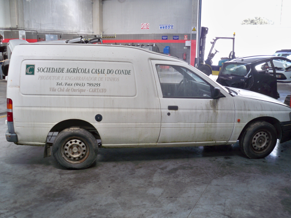 Escort 95  FORD Escort 95 (VI) Van (AVL) Imagem-1