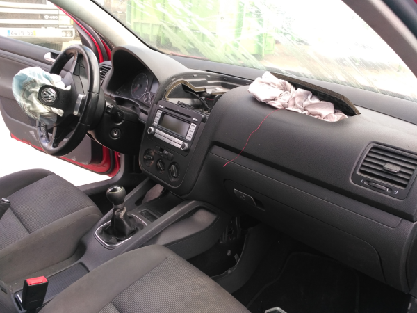 Golf V  VOLKSWAGEN Golf V (1K1) Imagem-17