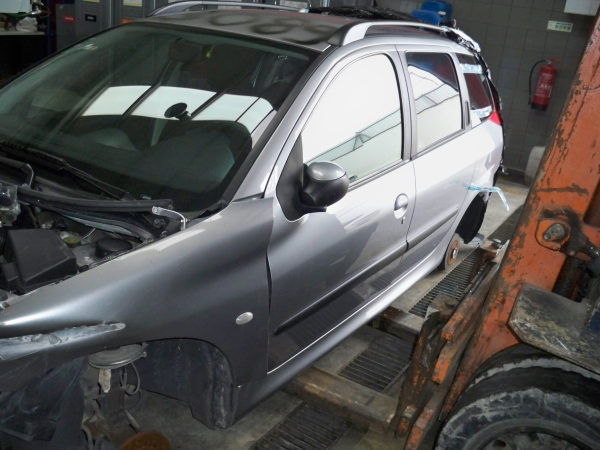 206 SW  PEUGEOT 206 SW (2E/K) Imagem-2
