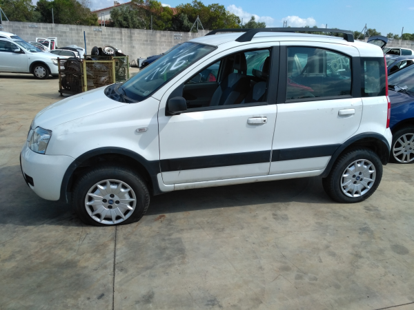 Panda  FIAT Panda (169_) Imagem-1