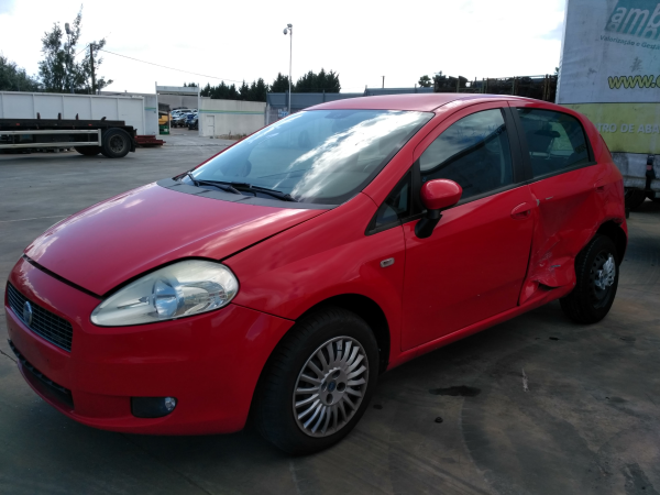 Grande Punto  FIAT Grande Punto (199_) Imagem-1