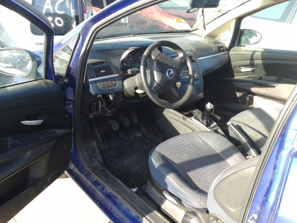 Grande Punto  FIAT Grande Punto (199_) Imagem-5