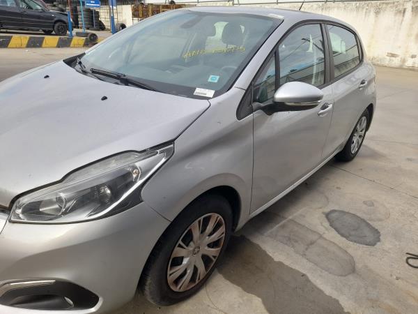 208 PEUGEOT 208 Imagem-2
