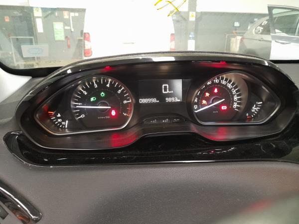 208 PEUGEOT 208 Imagem-10