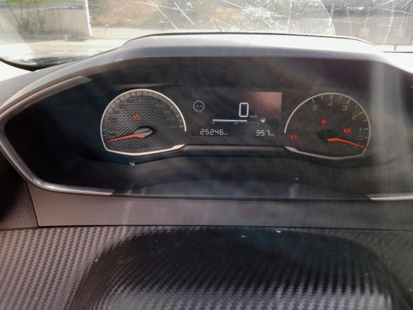 2008 II  PEUGEOT 2008 II (U_) Imagem-10