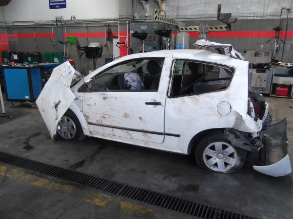 C2  CITROËN C2 (JM_) Imagem-1