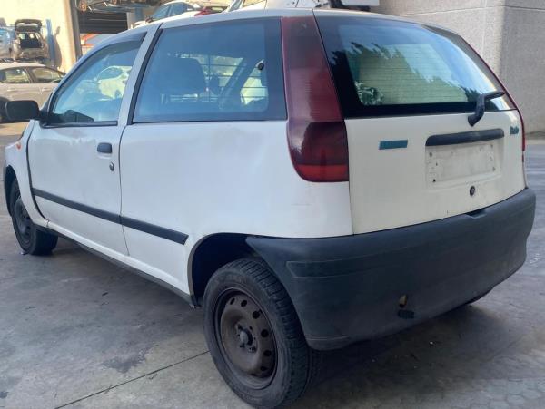 Punto Van  FIAT Punto Van (176_) Imagem-4