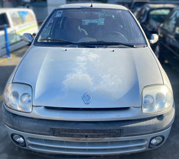 Clio II 