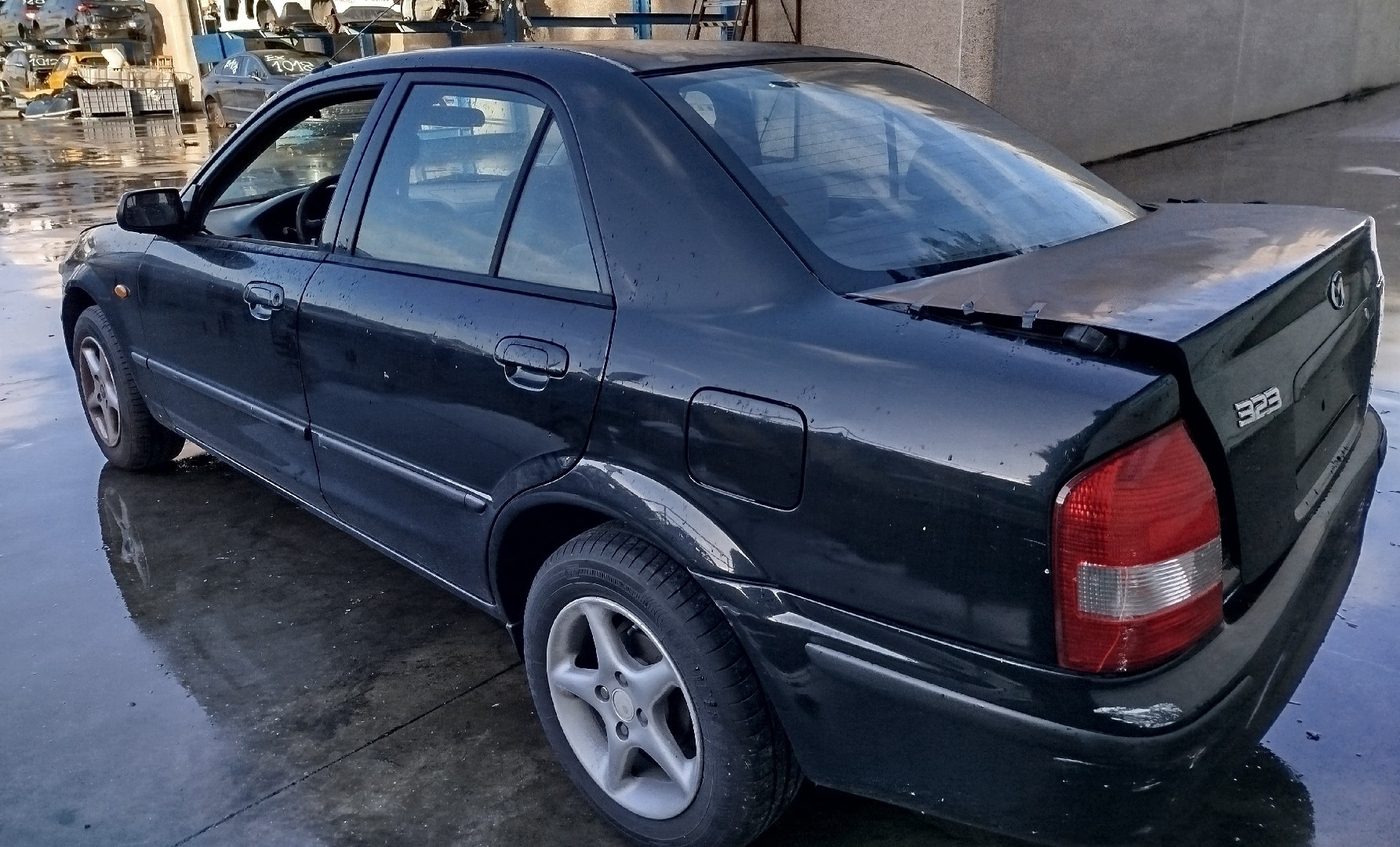 323 S VI  MAZDA 323 S VI (BJ) Imagem-4