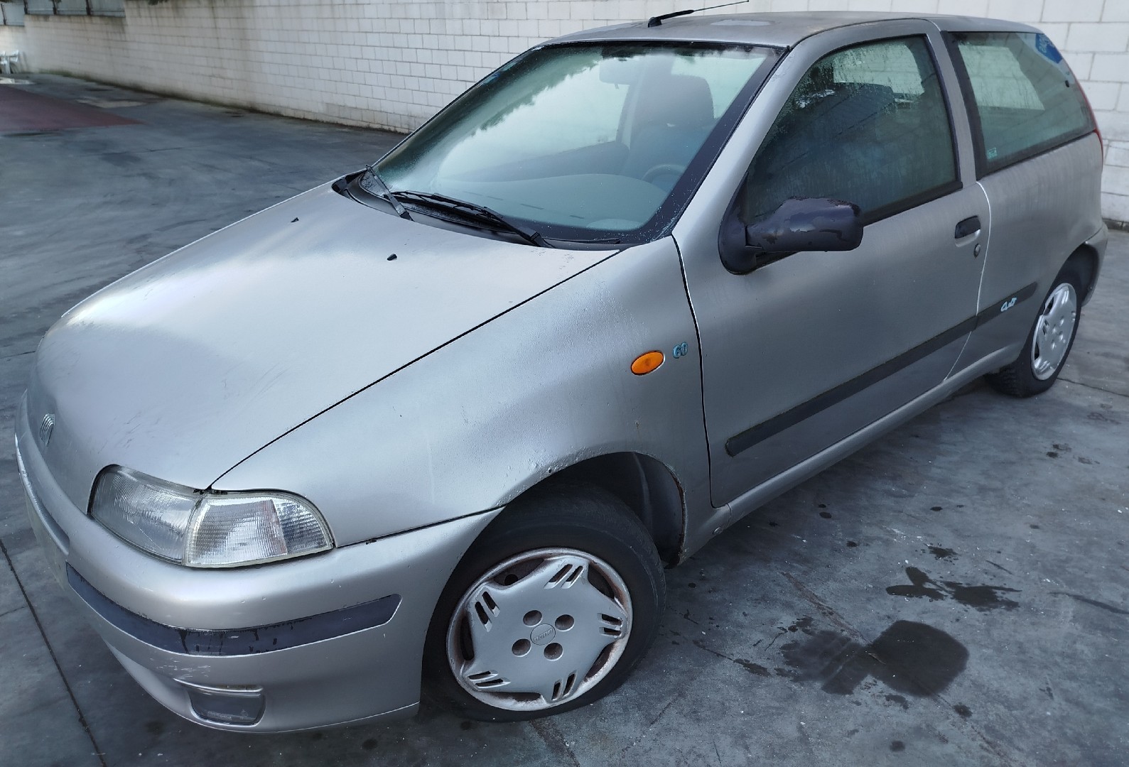 Punto  FIAT Punto (176_) Imagem-1