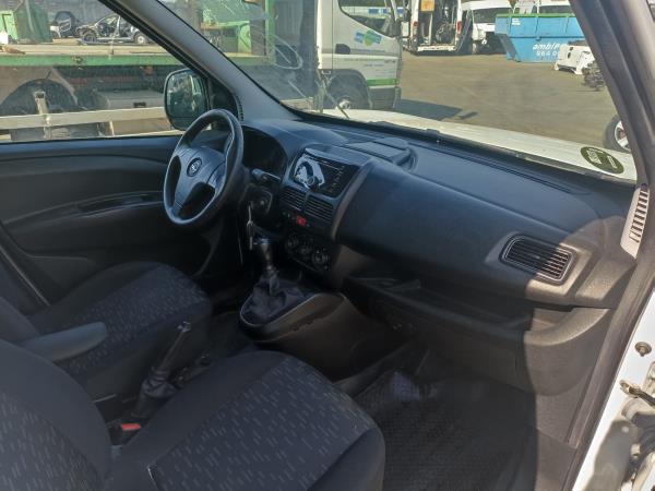 Combo Furgão/Combi  OPEL Combo Furgão/Combi (X12) Imagem-8